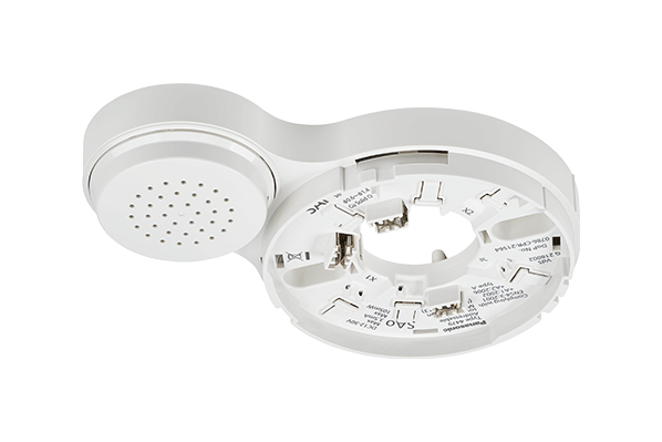 Sounder base for isolator detectors